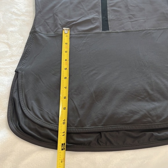 Lululemon L - Picture 8 of 10